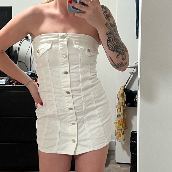 Pull&Bear White denim mini dress - Picture 3 of 14